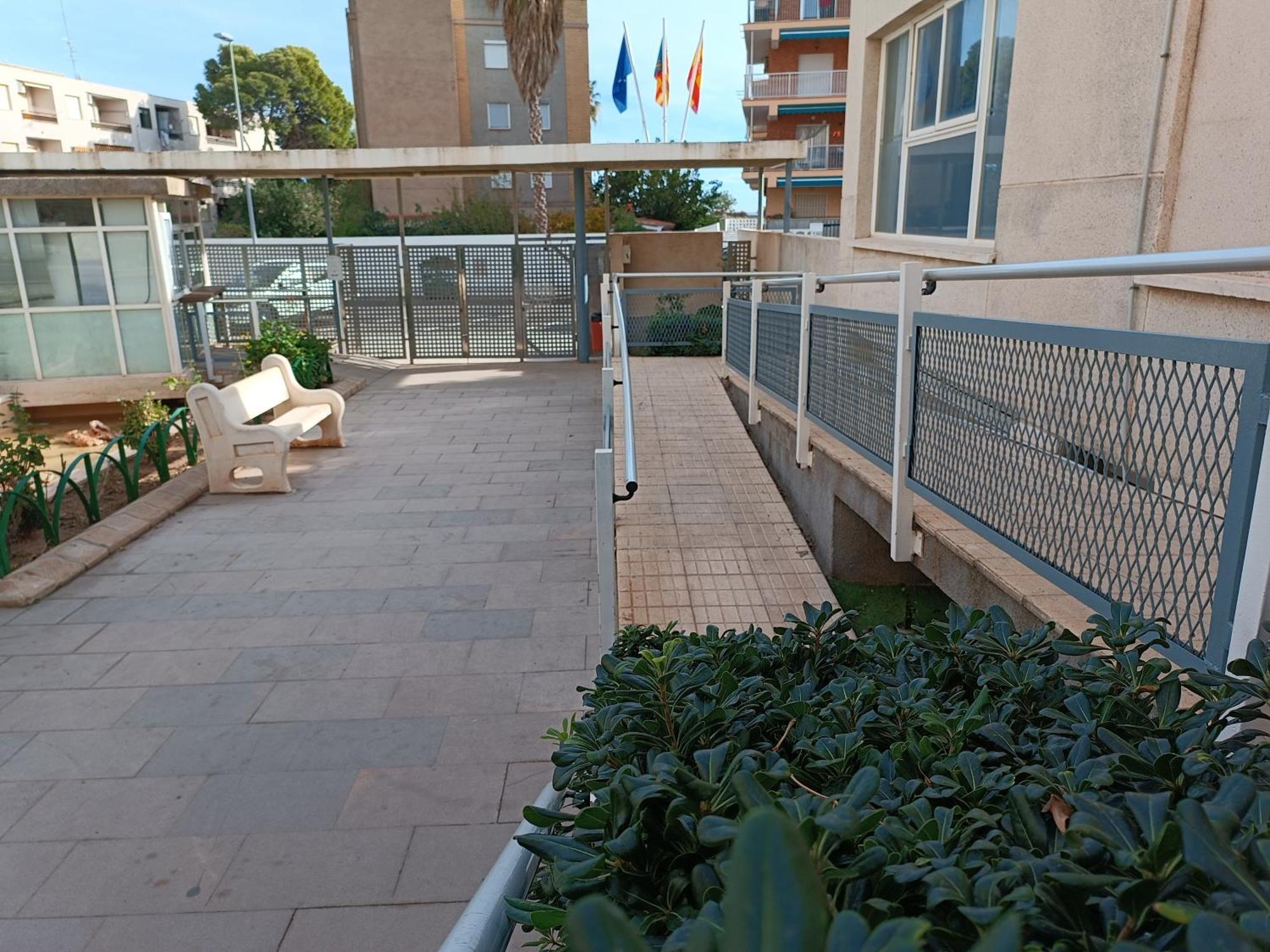Playa Cannet 20 Km Valencia Piscina Tennis Canet d'En Berenguer Exteriör bild